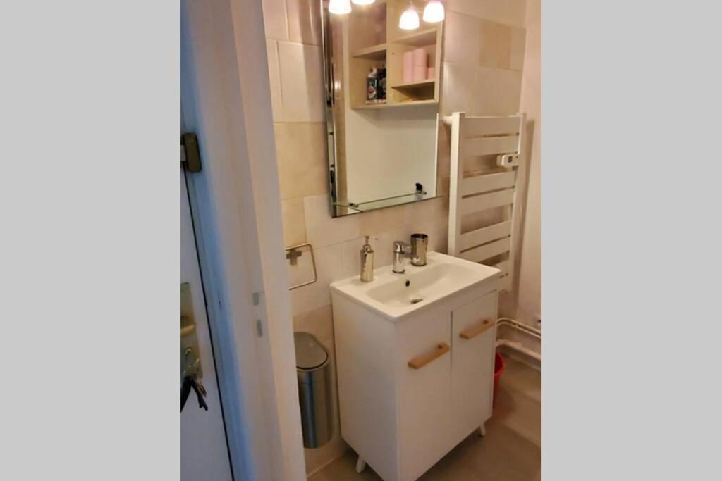 Ferienwohnung Joli Petit Studio Au Centre De Carry Le Rouet Exterior foto