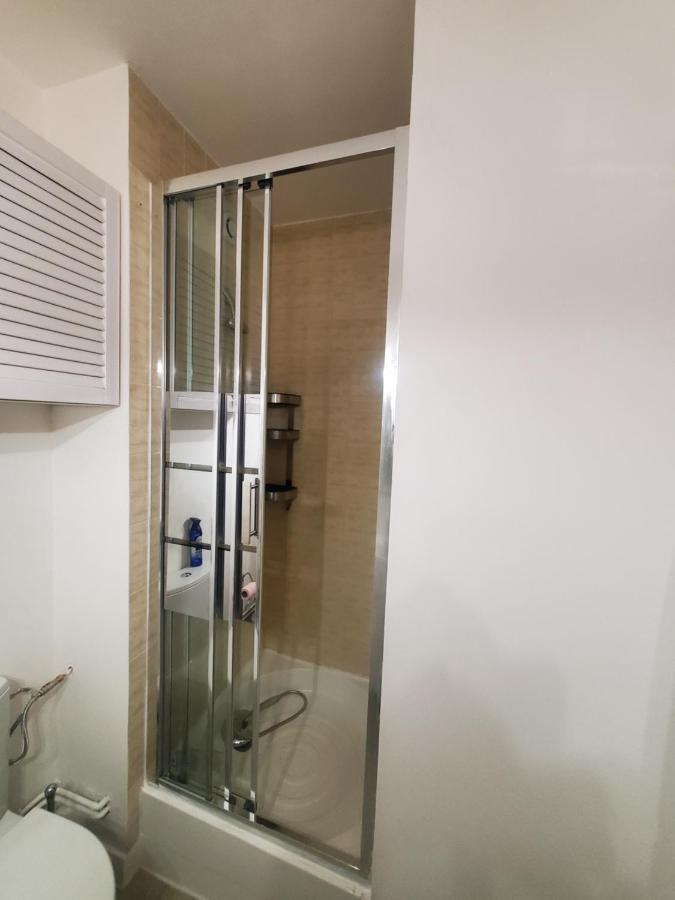 Ferienwohnung Joli Petit Studio Au Centre De Carry Le Rouet Exterior foto