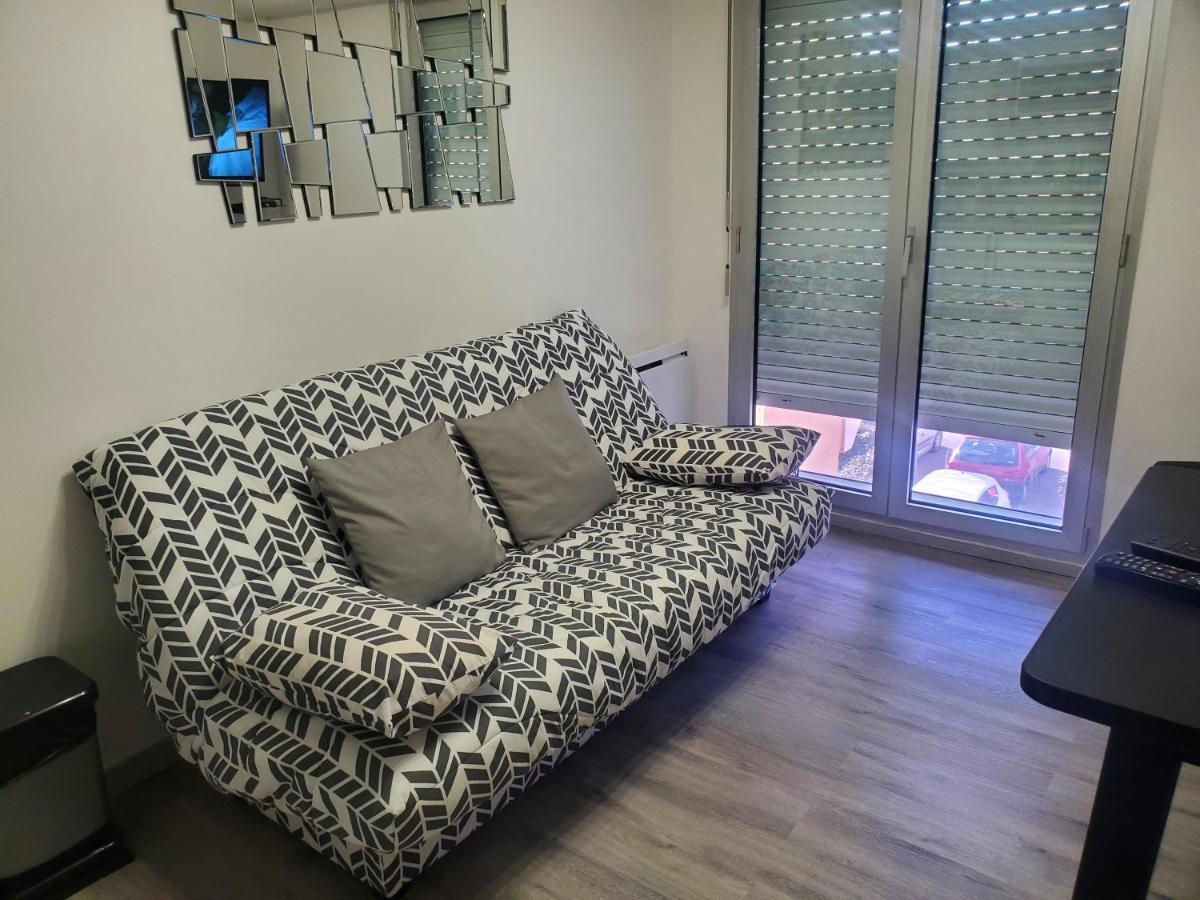 Ferienwohnung Joli Petit Studio Au Centre De Carry Le Rouet Exterior foto